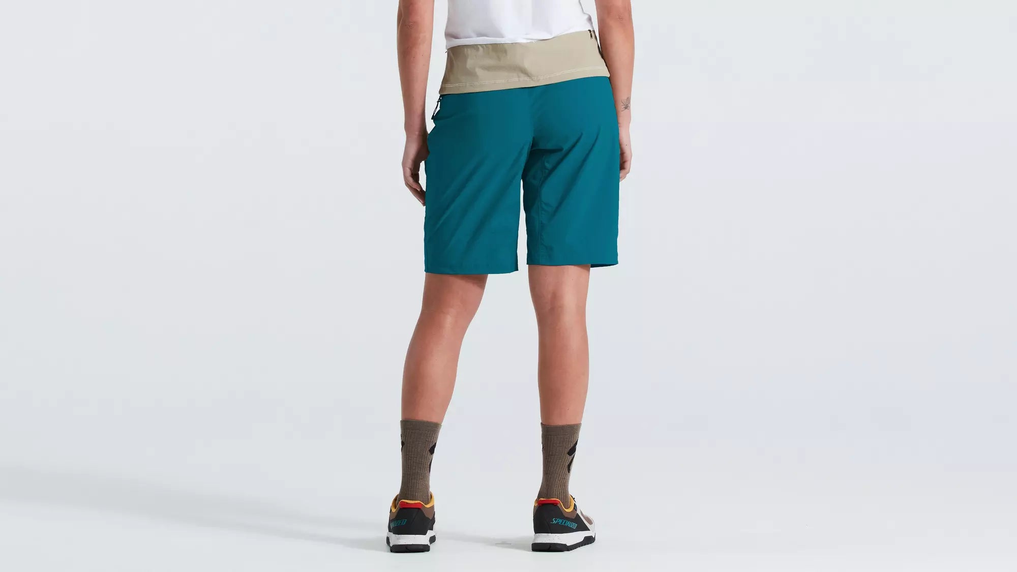 Short Specialized ADV Air Mujer