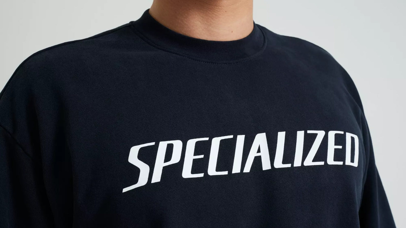 Poleron Wordmark Crewneck