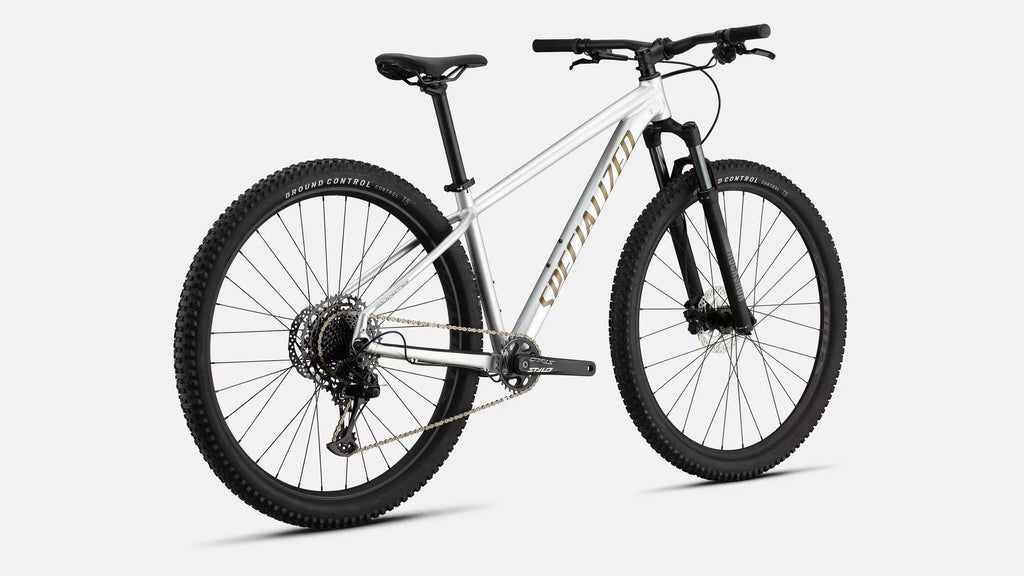 Bicicleta Specialized Rockhopper Expert 2025